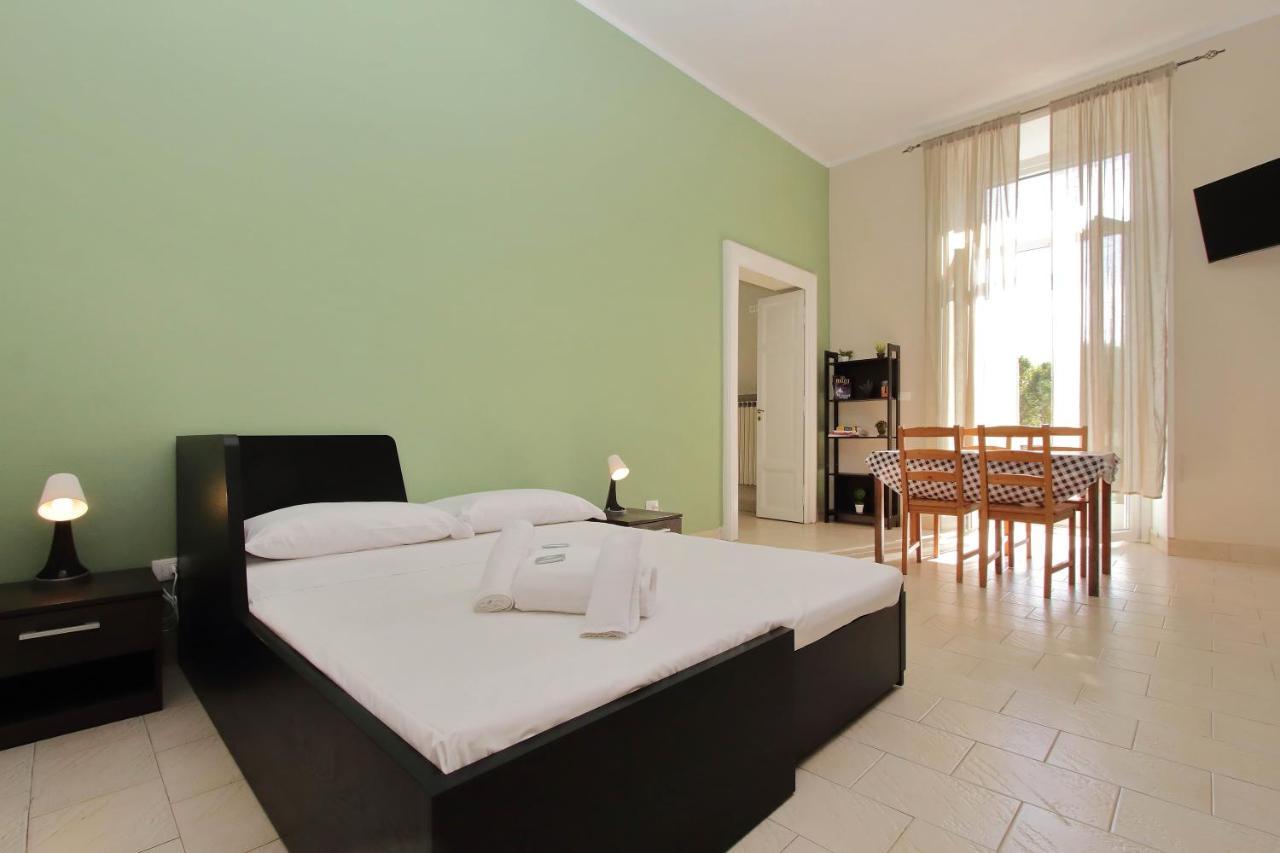 Residence Apartment Lucky Stars Roma Esterno foto